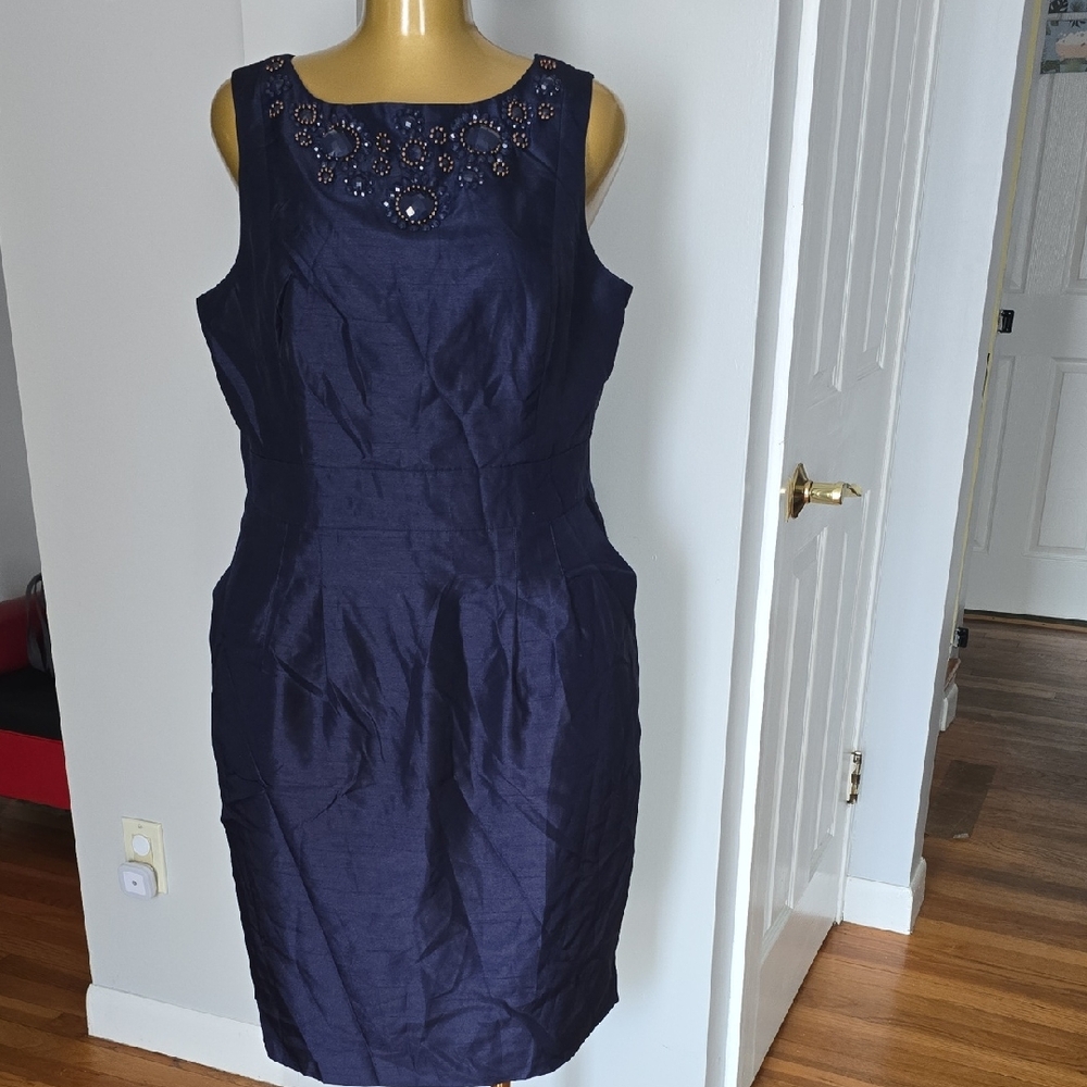 Sleeveless Navy Embellished Cocktail Dress